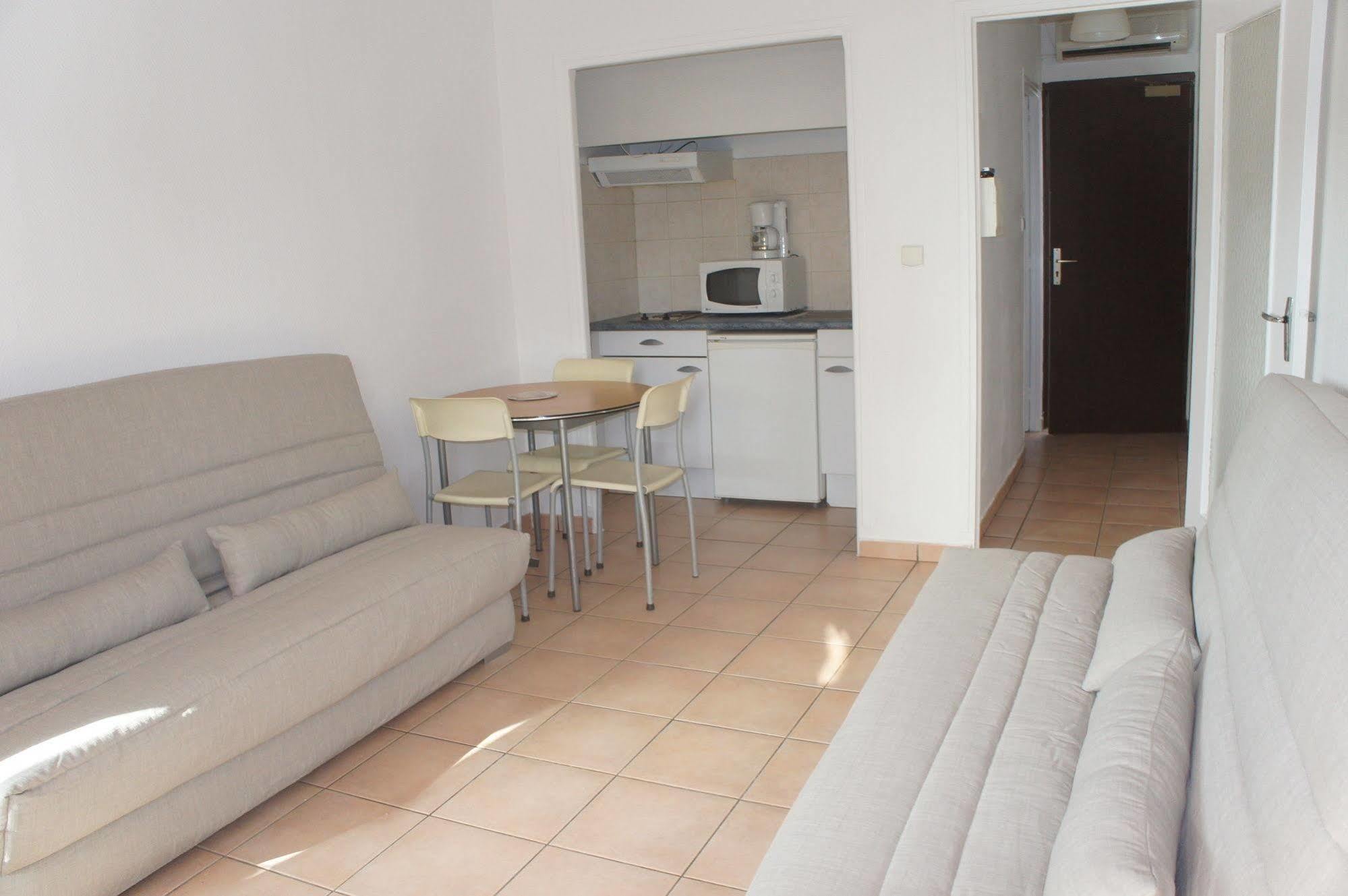 Residence Meublee Studiotel Cagnes-sur-Mer Exteriér fotografie